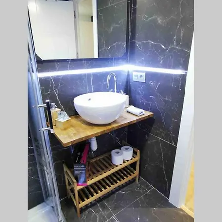 Acogedor Apartamento En El Centro De 아파트